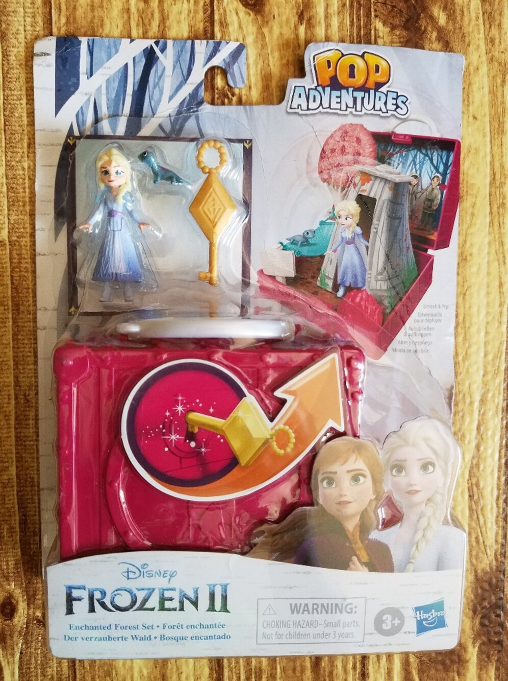 Disney Frozen 2 Pop Adventures Enchanted Forest Pop-Up Playset Elsa Bruni